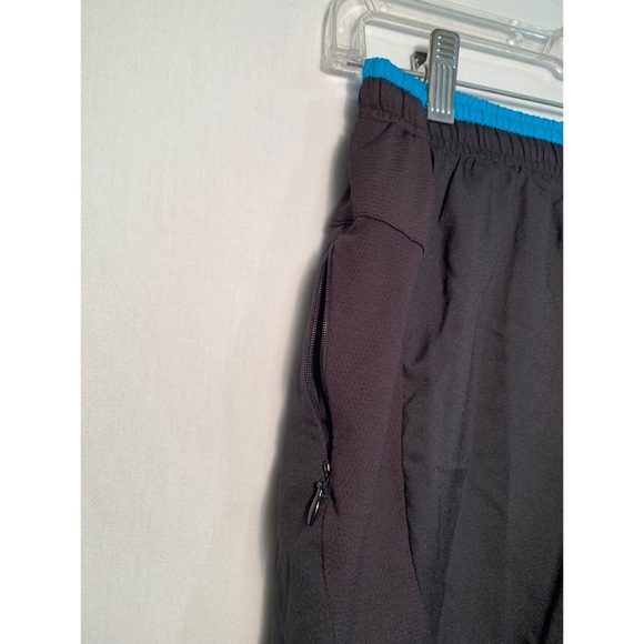 Fila Shorts - Picture 5 of 8